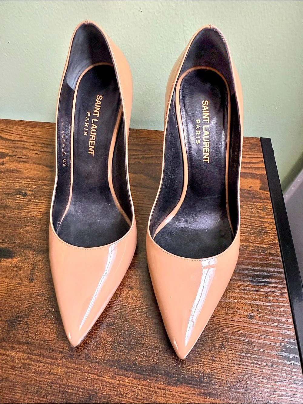 Saint Laurent Anja 105 Patent Leather Pumps Pink